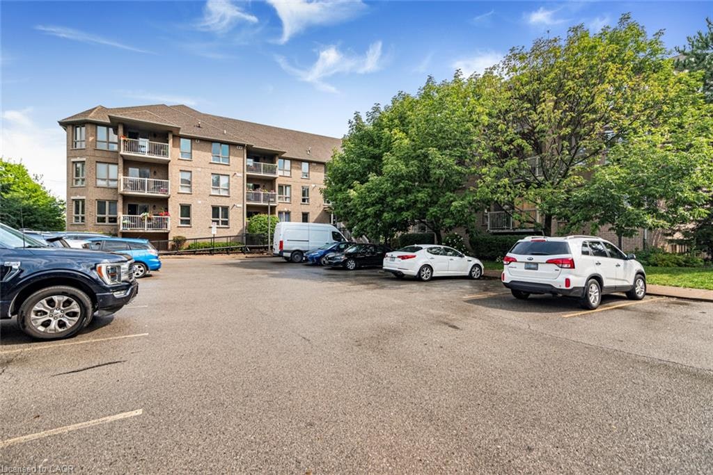 105-56 Kerman Avenue, Grimsby, ON, L3M 0A1