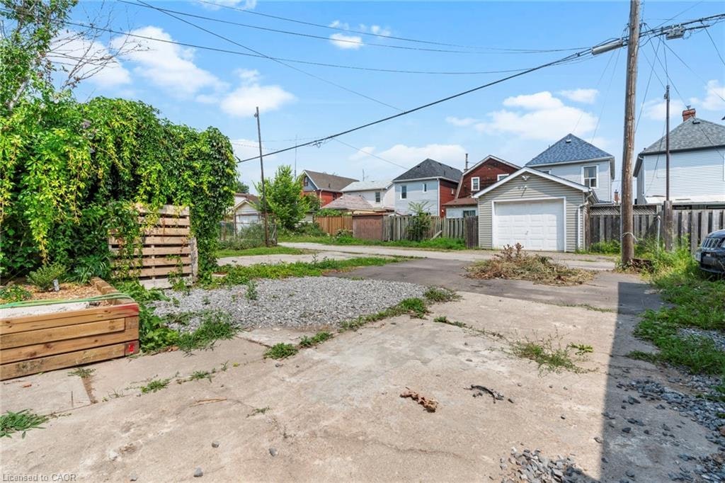 Upper-23 Somerset Avenue, Hamilton, ON, L8L 2L4 - 26