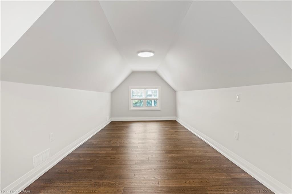 Upper-23 Somerset Avenue, Hamilton, ON, L8L 2L4 - 21
