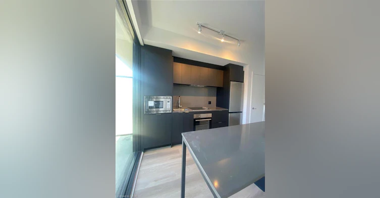 1518-1 Jarvis Street, Hamilton, ON, L8R 0A8 - 2