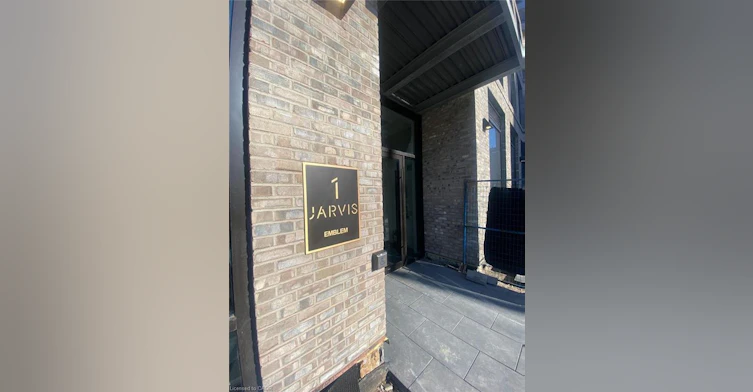 1518-1 Jarvis Street, Hamilton, ON, L8R 0A8