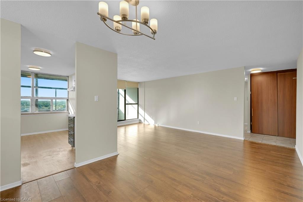 1612-25 Kensington Road, Brampton, ON, L6T 3W8
