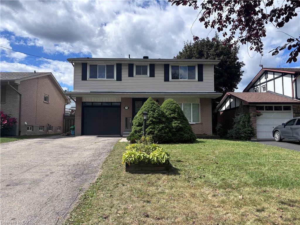 1004 Garth Street, Hamilton, ON, L9C 4L6