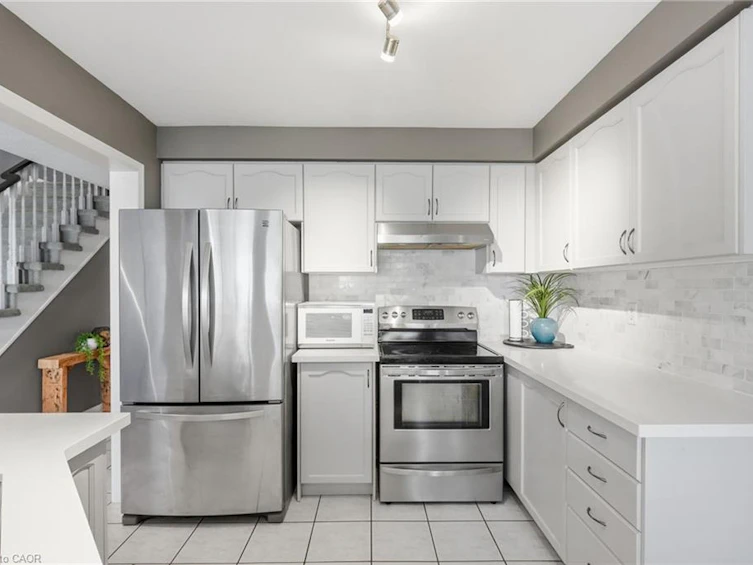 5213 Thornburn Drive, Burlington, ON, L7L 6R4 - 7