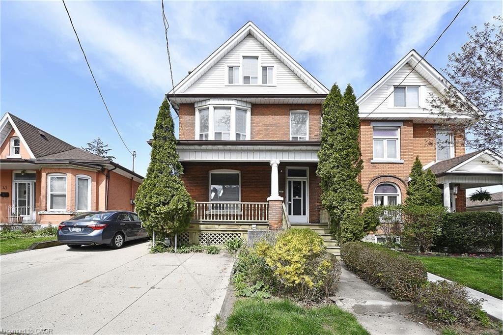 Upper-47 Emerald Street N, Hamilton, ON, L8L 5K2
