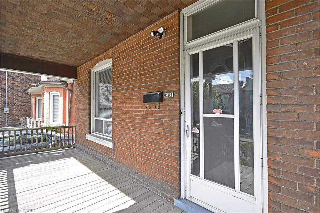 Upper-47 Emerald Street N, Hamilton, ON, L8L 5K2 - 2