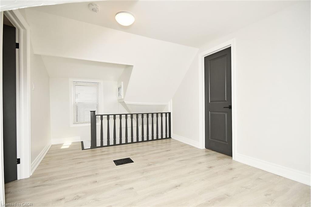 Upper-47 Emerald Street N, Hamilton, ON, L8L 5K2 - 14