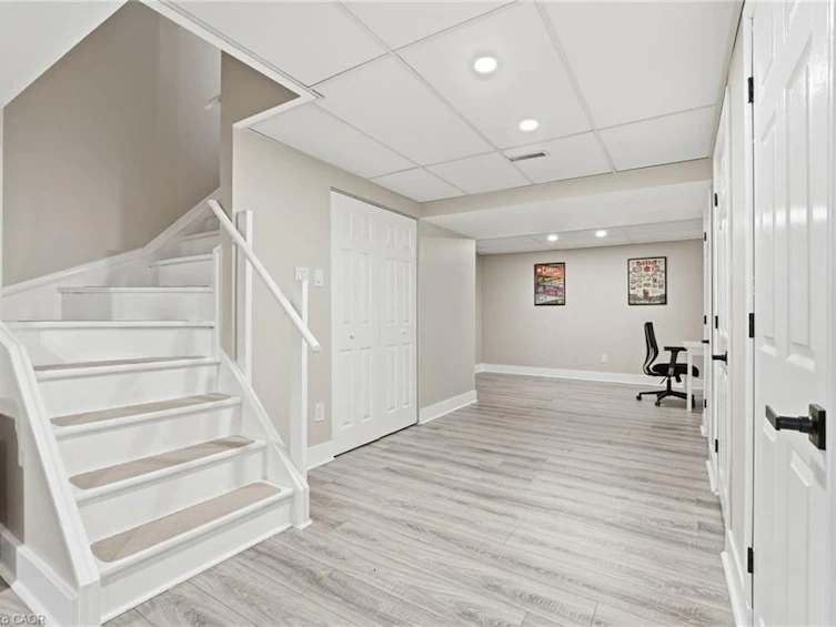 10 Acacia Street, Hamilton, ON, L8J 1V6 - 39