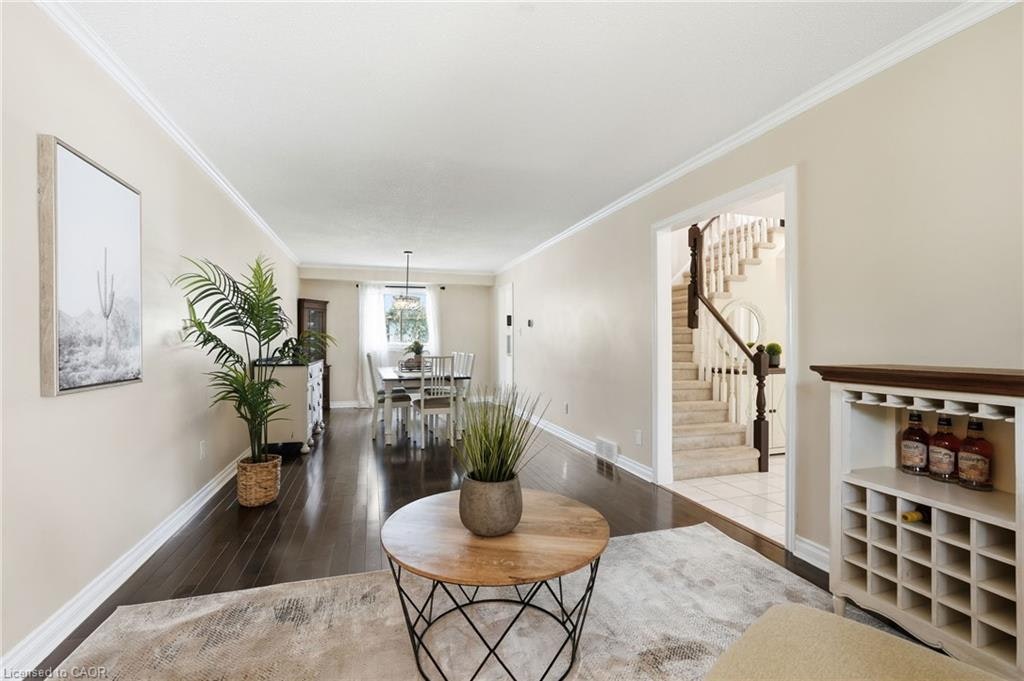 10 Acacia Street, Hamilton, ON, L8J 1V6 - 10