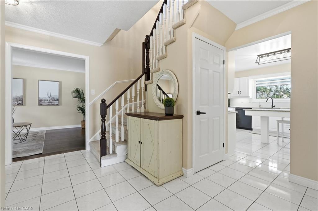 10 Acacia Street, Hamilton, ON, L8J 1V6 - 6