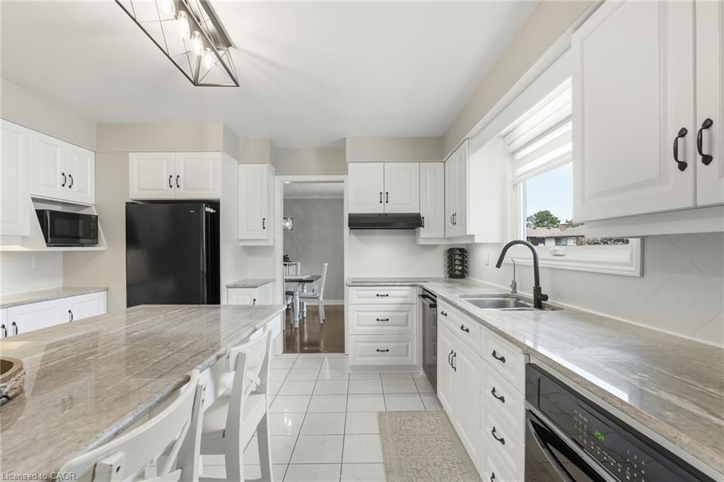 10 Acacia Street, Hamilton, ON, L8J 1V6 - 14
