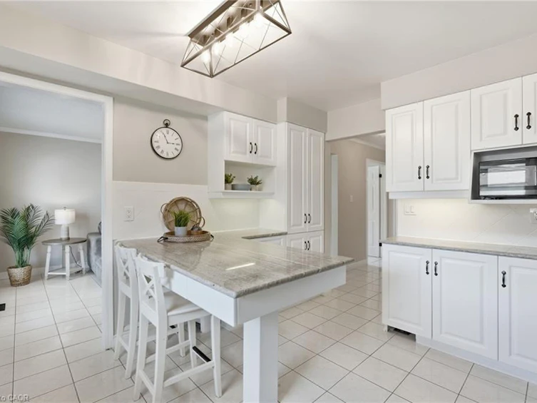 10 Acacia Street, Hamilton, ON, L8J 1V6 - 16