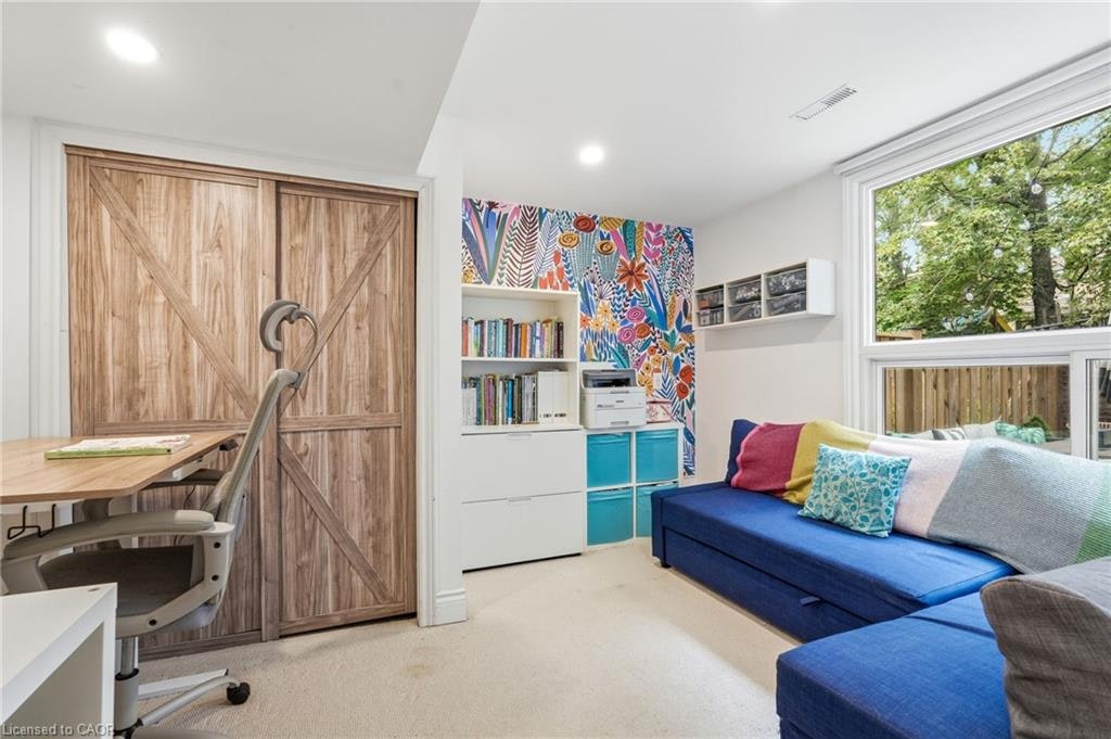 33-3 Burdock Lane, Hamilton, ON, L8H 6E9 - 25