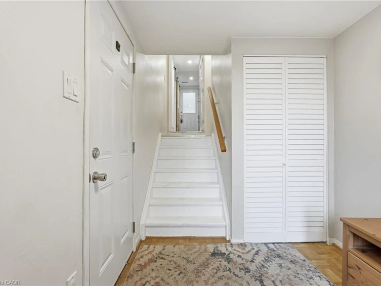 33-3 Burdock Lane, Hamilton, ON, L8H 6E9 - 4
