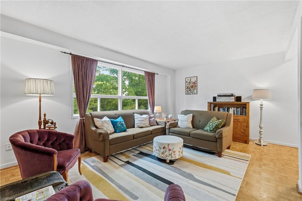 33-3 Burdock Lane, Hamilton, ON, L8H 6E9 - 7