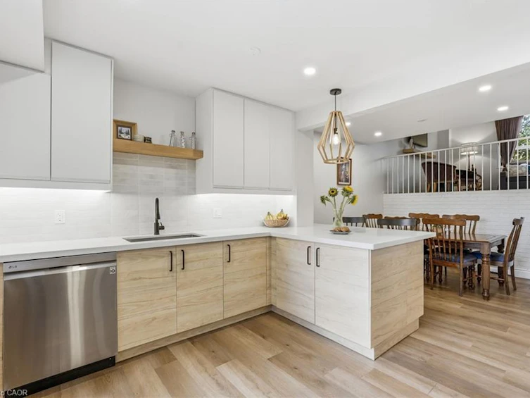 33-3 Burdock Lane, Hamilton, ON, L8H 6E9 - 11