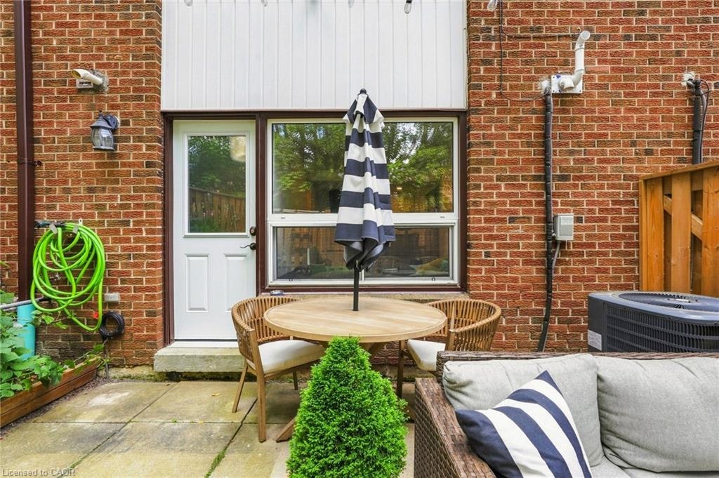 33-3 Burdock Lane, Hamilton, ON, L8H 6E9 - 30