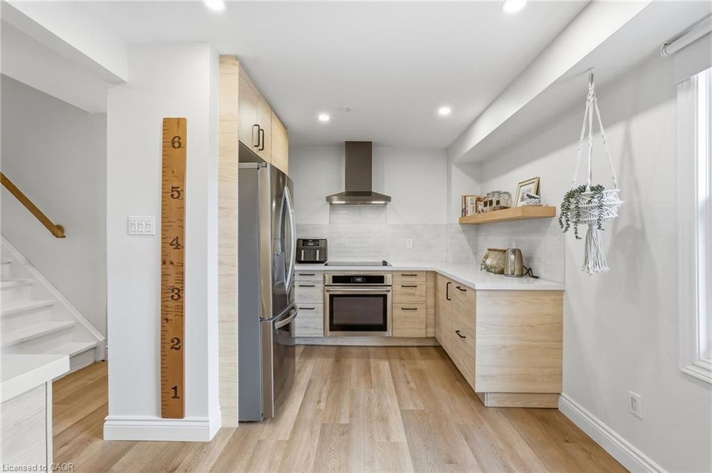 33-3 Burdock Lane, Hamilton, ON, L8H 6E9 - 15