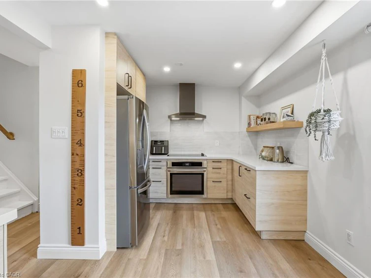 33-3 Burdock Lane, Hamilton, ON, L8H 6E9 - 15