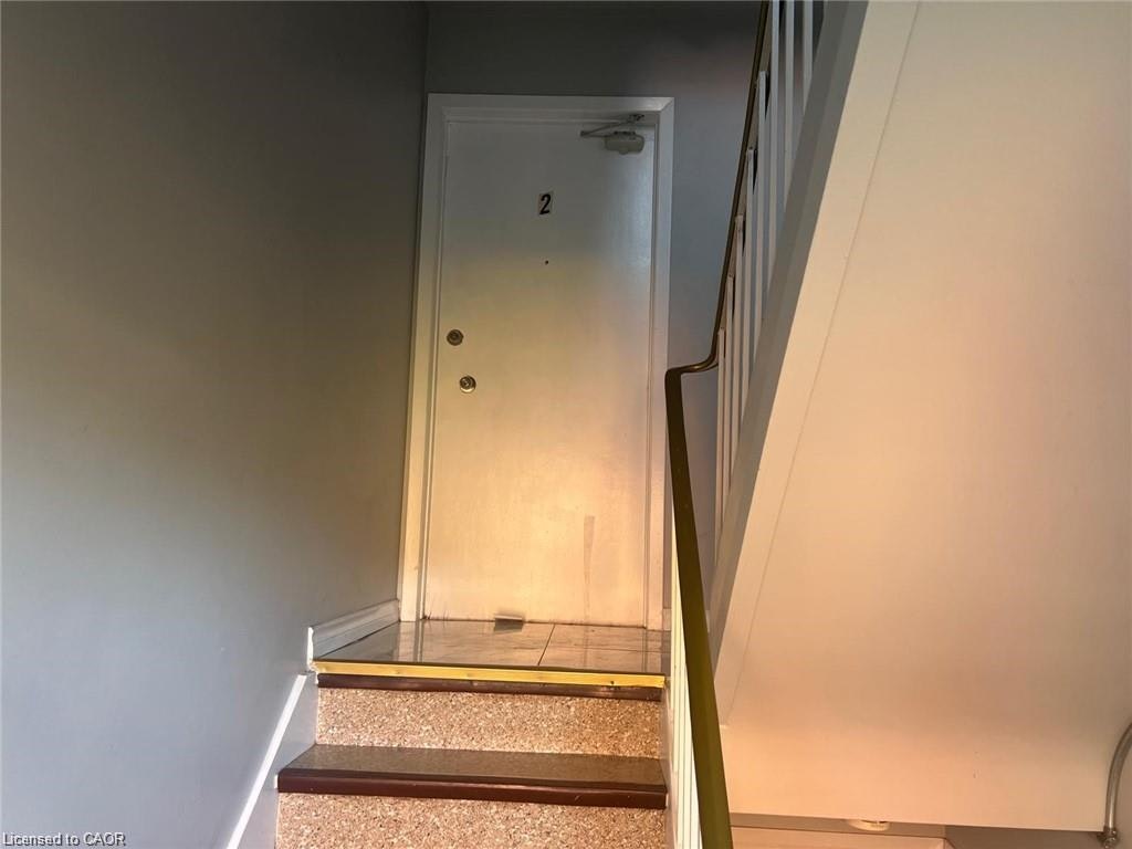 2-92 Confederation Drive, Kitchener, ON, N2B 2X8 - 4
