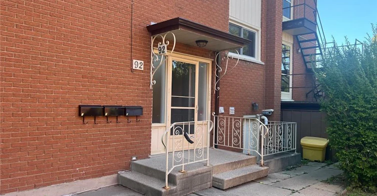 2-92 Confederation Drive, Kitchener, ON, N2B 2X8 - 3