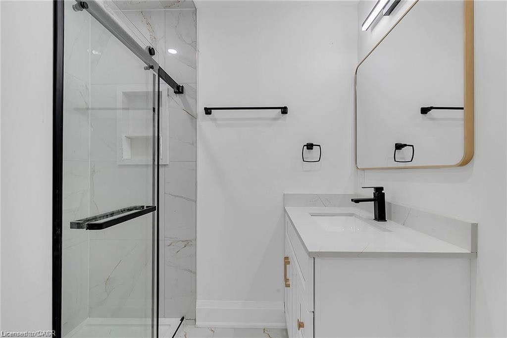 2-581 Lancaster Street W, Kitchener, ON, N2K 1M5 - 9