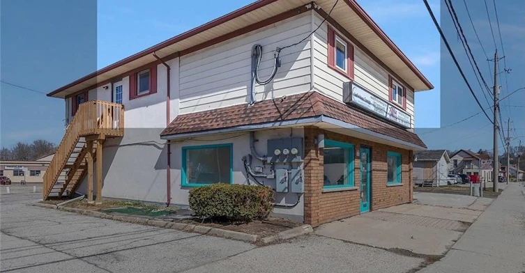 2-581 Lancaster Street W, Kitchener, ON, N2K 1M5