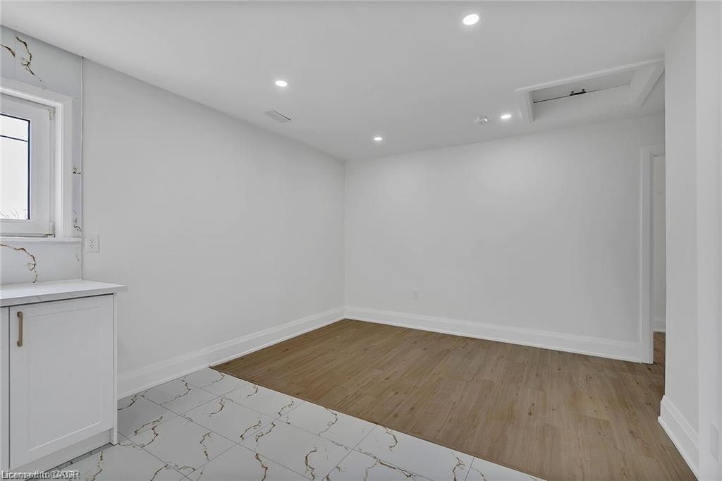 2-581 Lancaster Street W, Kitchener, ON, N2K 1M5 - 8