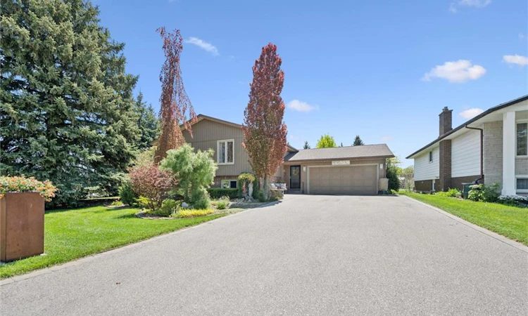 1 Pintail Drive