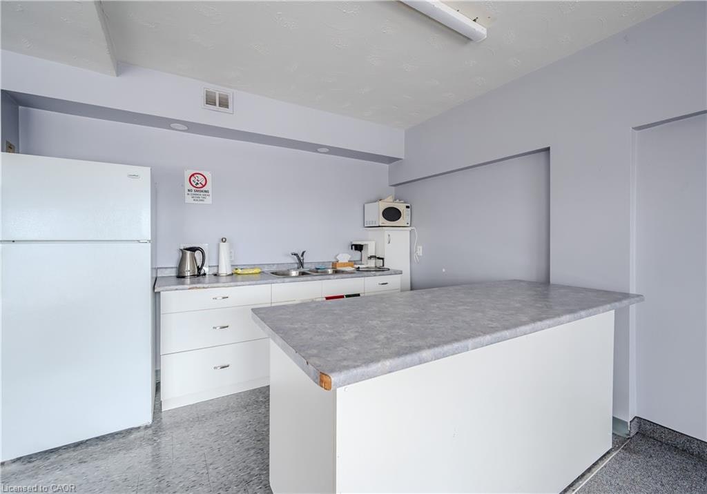 806-58 Bridgeport Road E, Waterloo, ON, N2J 4H5 - 26