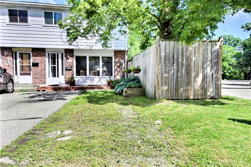 541 Parkview Crescent, Cambridge, ON, N3H 4Z9