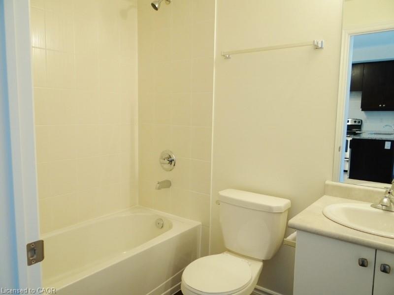 218-570 Lolita Gardens, Mississauga, ON, L5A 0A1 - 8