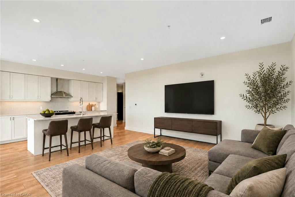1902-15 Glebe Street, Cambridge, ON, N1S 0C3 - 4
