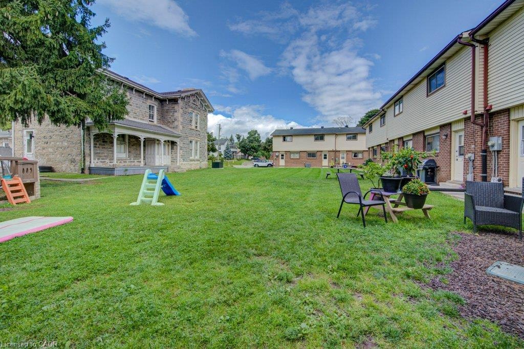 2 Gilholm Avenue, Cambridge, ON, N1S 1P7 - 13