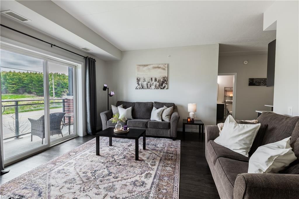 202-35 Kingsbury Square, Guelph, ON, N1L 0J4 - 11