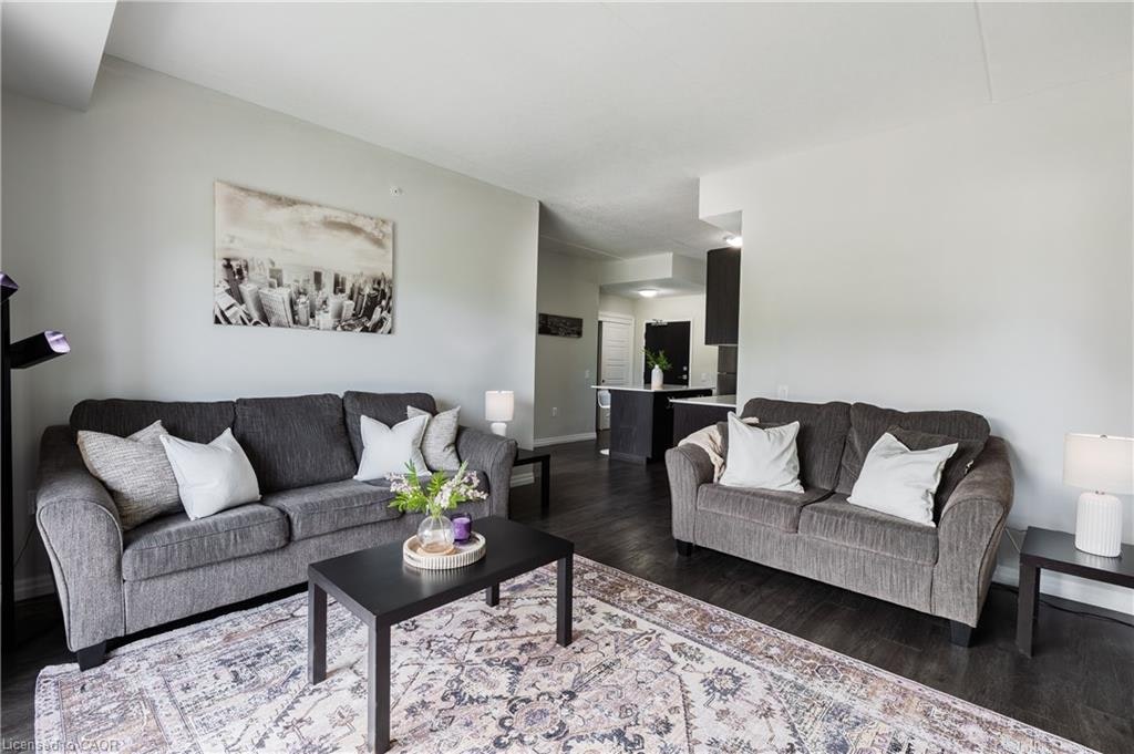 202-35 Kingsbury Square, Guelph, ON, N1L 0J4 - 10