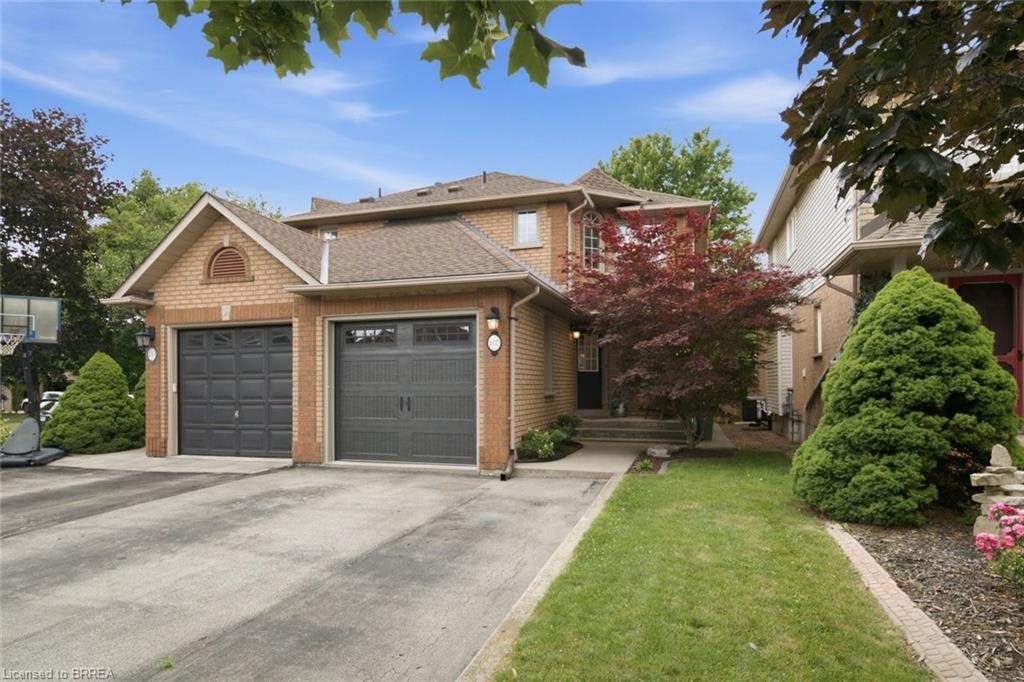 137 Chudleigh Street, Hamilton, ON, L8B 0J4