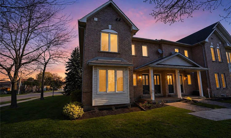 9-2 Harbour Drive
