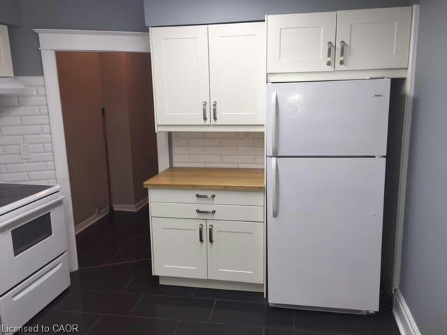 1-73 Barnesdale Boulevard, Hamilton, ON, L8M 2V5 - 3