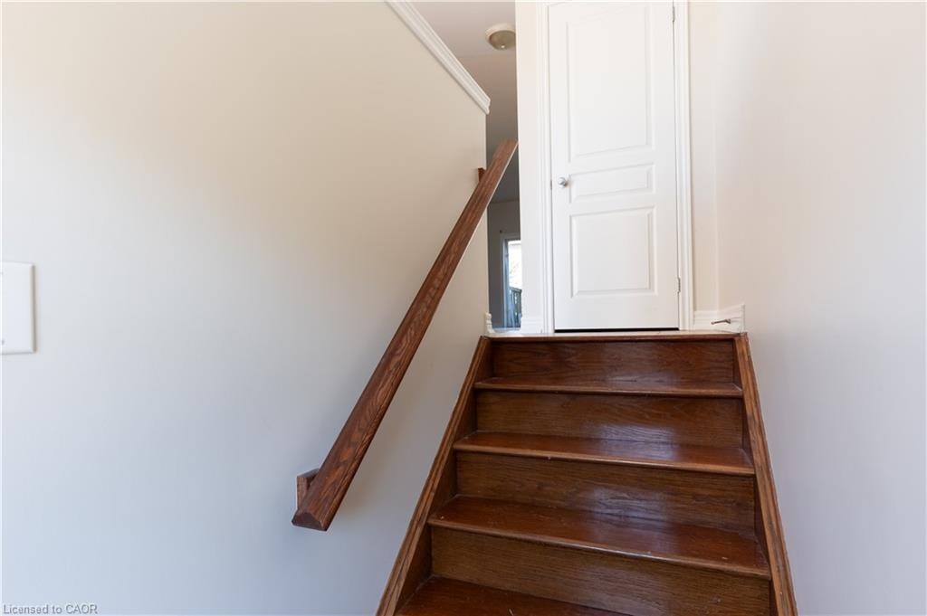 39 Myers Lane, Hamilton, ON, L9G 0A5 - 3