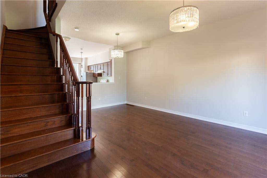 39 Myers Lane, Hamilton, ON, L9G 0A5 - 13