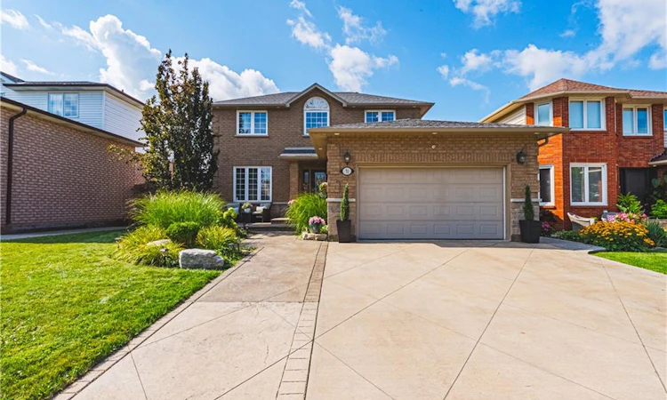 71 Riviera Ridge