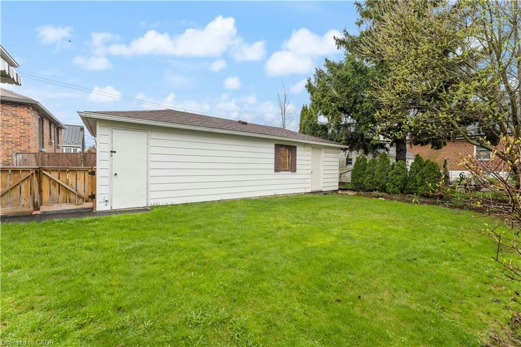 Main Floor-65 East 11th Street, Hamilton, ON, L9A 3T3 - 15