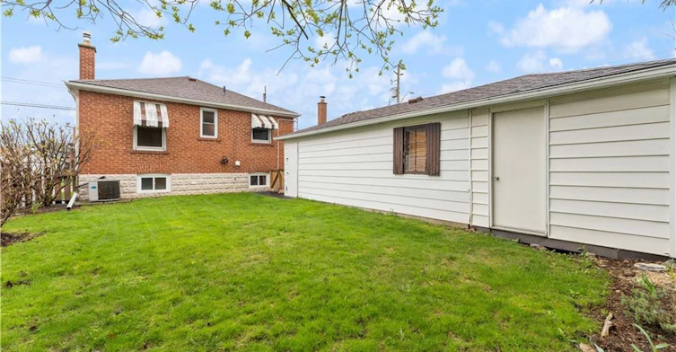 Main Floor-65 East 11th Street, Hamilton, ON, L9A 3T3 - 16