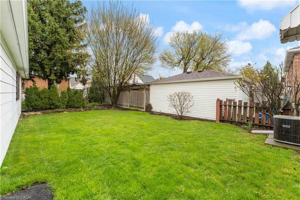 Main Floor-65 East 11th Street, Hamilton, ON, L9A 3T3 - 14