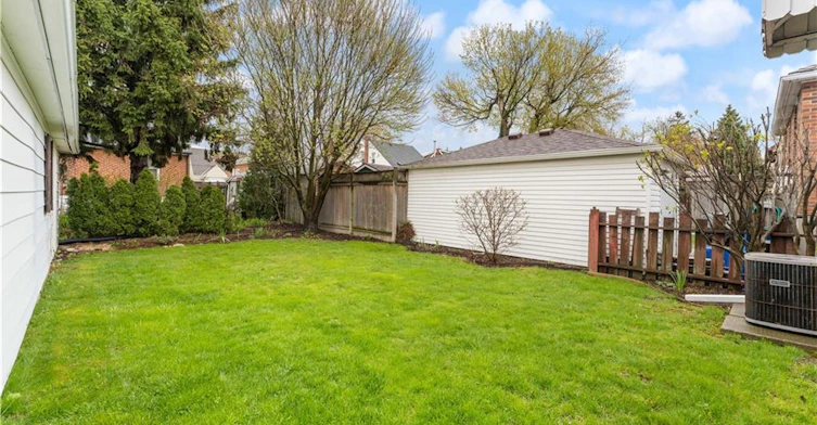 Main Floor-65 East 11th Street, Hamilton, ON, L9A 3T3 - 14