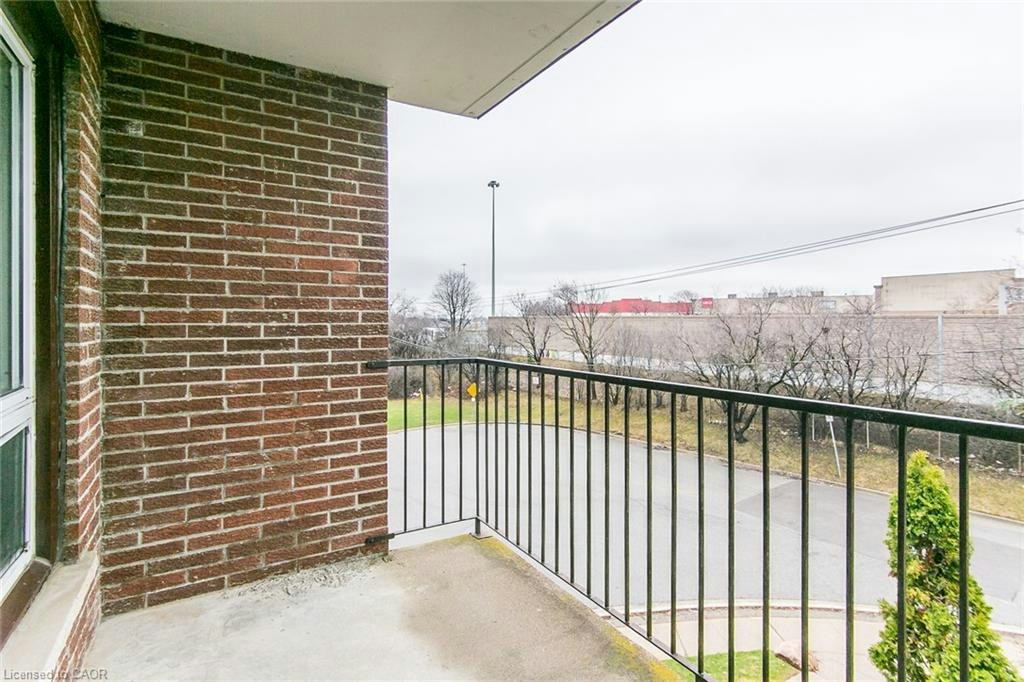 308-4 Avalon Place, Kitchener, ON, N2M 4N9 - 21