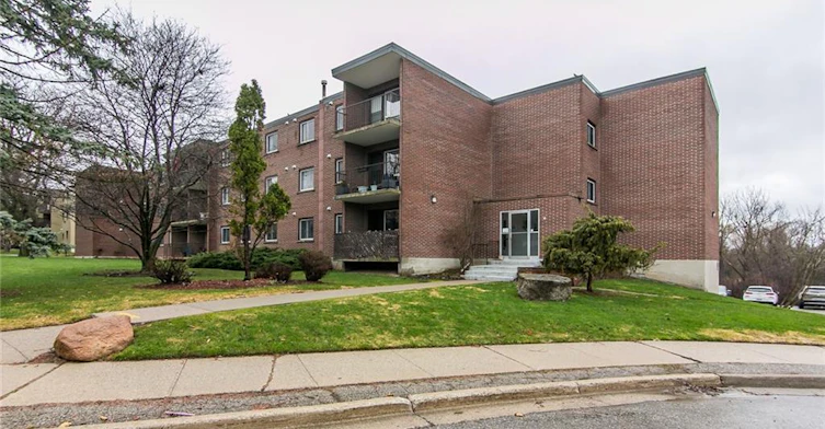 308-4 Avalon Place, Kitchener, ON, N2M 4N9 - 2