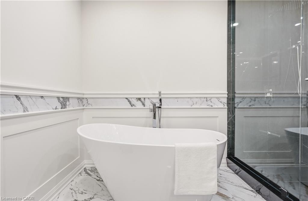 14 Harbour Drive, Hamilton, ON, L8E 4Z5 - 24