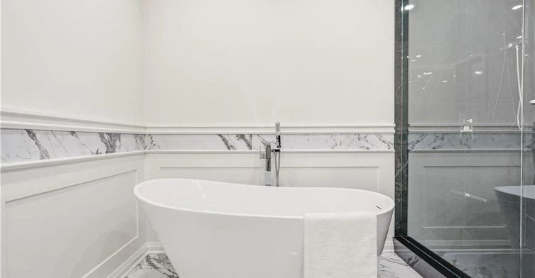 14 Harbour Drive, Hamilton, ON, L8E 4Z5 - 24